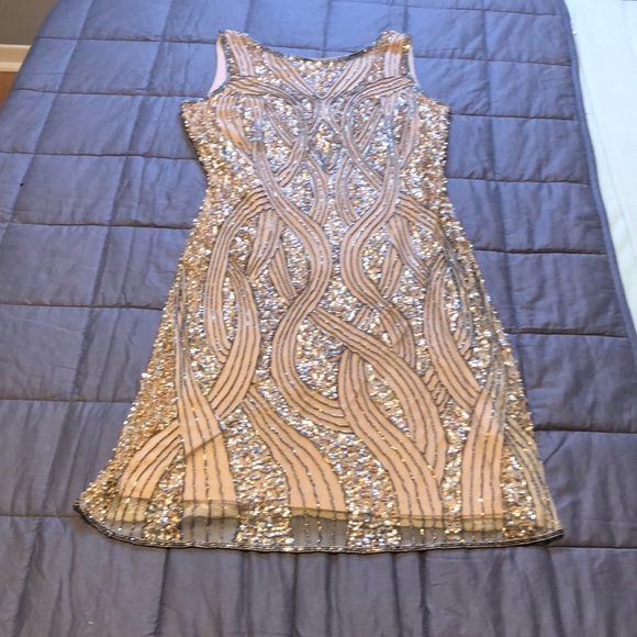 Frank Lyman Design Dresses & Skirts - Frank Lyman sequence dress